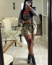 Load image into Gallery viewer, Camo shorts